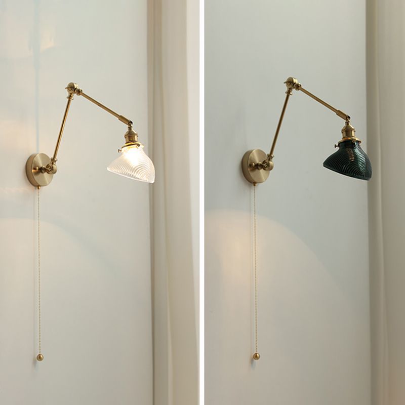 Geometric Metal Wall Light Modern Style 1 Light Wall Mount Light Fixture in Brass