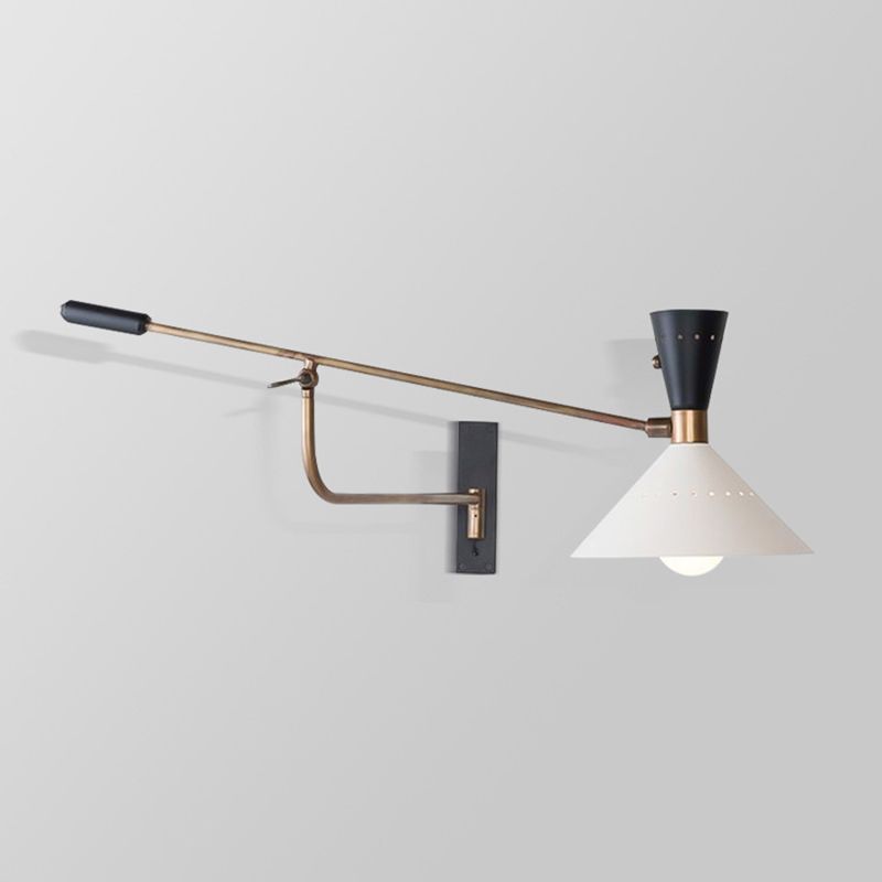 Lampada montata a parete in stile nordico illuminazione con sconde con muro conico bianco con tonalità metallica