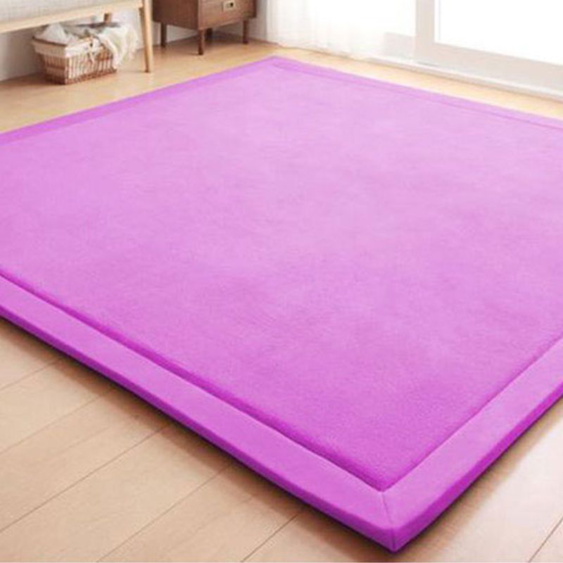 Verbesserter mehrfarbiger Rugpolypropylen Minimalismus-Teppichmaschinenwaschbare Haustierfreundlicher Anti-Rutsch-Rücken-Teppich für Spielzimmer