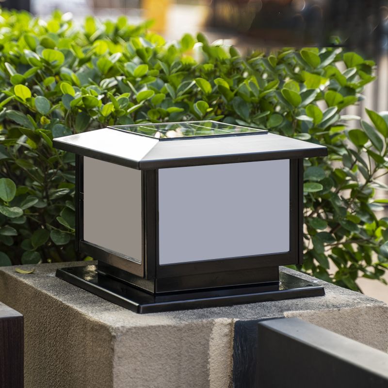 Modern LED Pillar Light Minimalist LED Solar Lighting Fixture for Garden