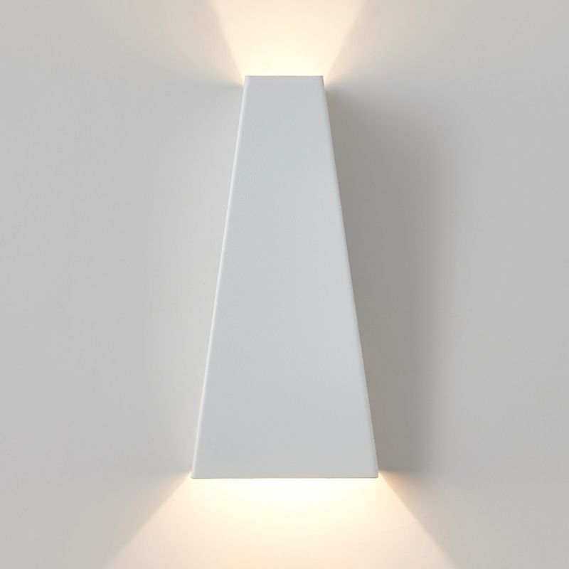 Modern Minimalist Style Geometric Up and Down LED Wall Sconce Metal Wall Light for Stairway