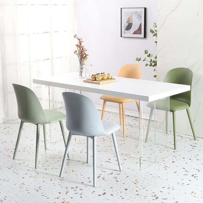 Silla lateral escandinava de plástico sin brazos, silla con respaldo sólido para el hogar