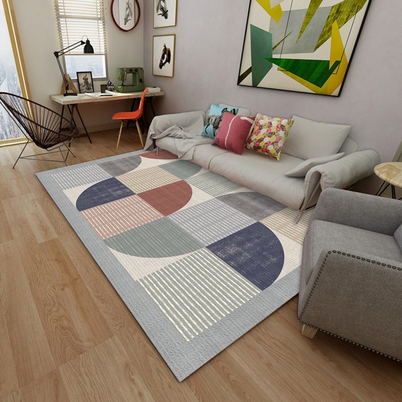 Minimalist Graphic Design Indoor Rug Contemporary Creative Area Rug Polyester Anti-Slip Backing Carpet for Living Room