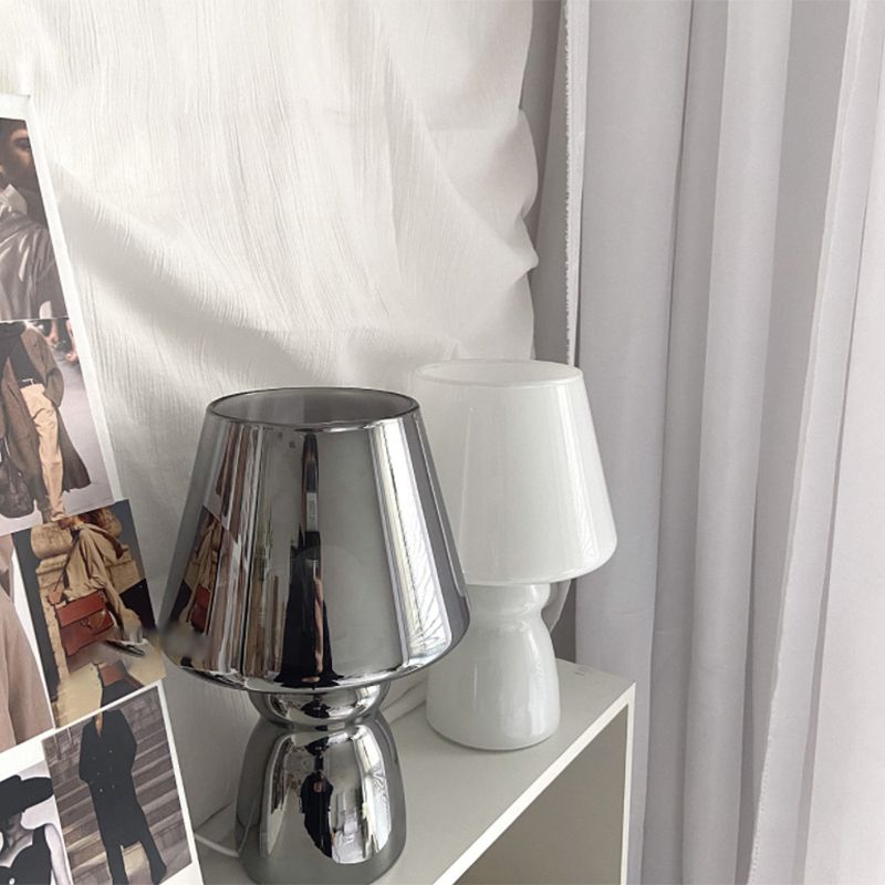 Nordic Style Torchiere Table Lampe de lampe à 1 lumière Lumière Light