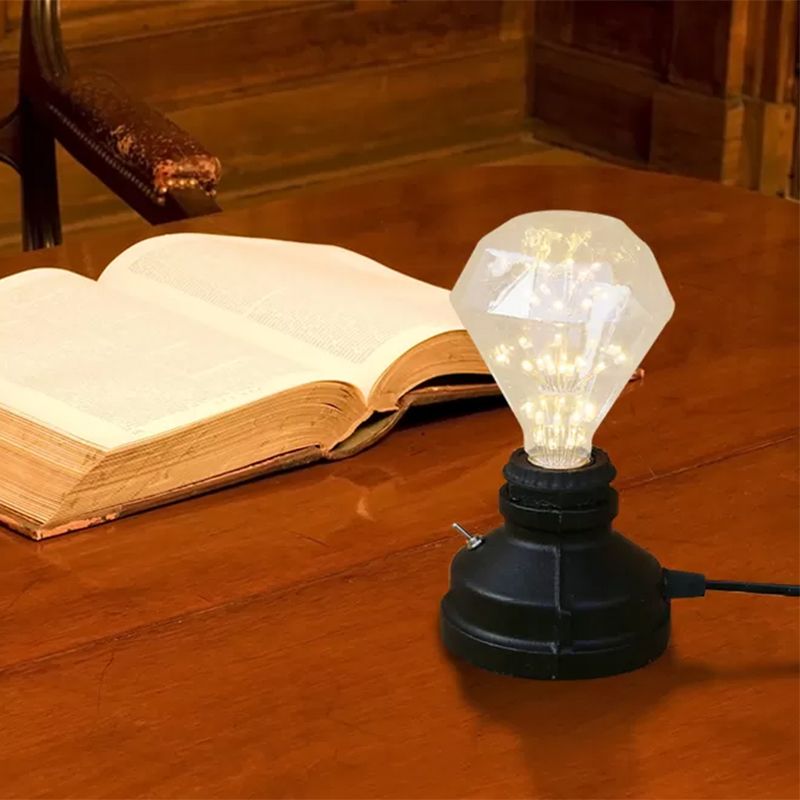 Mini illuminazione da tavolo industriale con cavo di collegamento Lampada da tavolo in metallo a 1 luce con finitura nera per camera da letto