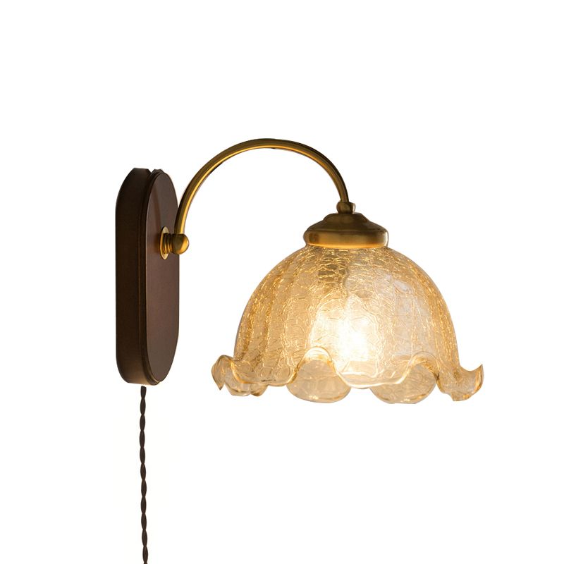 Éclairage mural en verre de forme unique