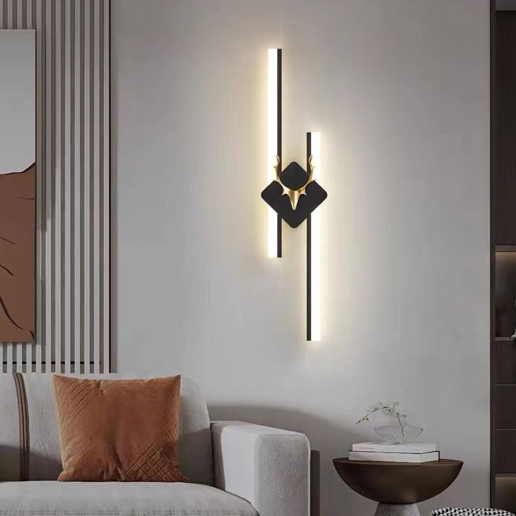 Linear Shape Metal Wall Lights Modern Style 2 Light Wall Mount Lamps in Black