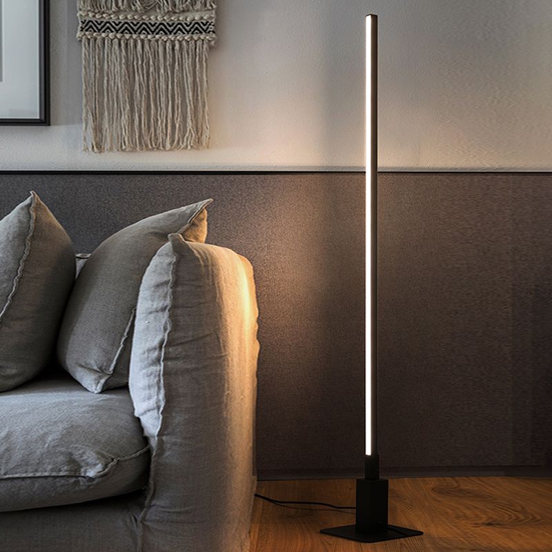 Noordse stijl slaapkamer staande lamp aluminium lineaire LED -vloer leeslicht
