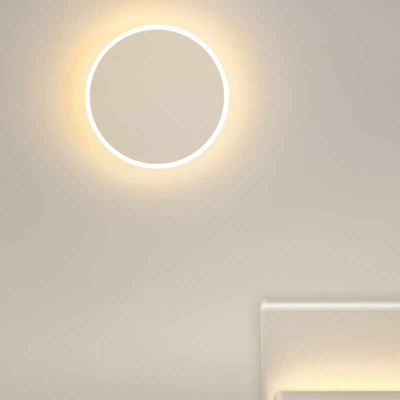 1-Light Round Shade Murce Murce Modern Simple Style Wall Éclairage en blanc