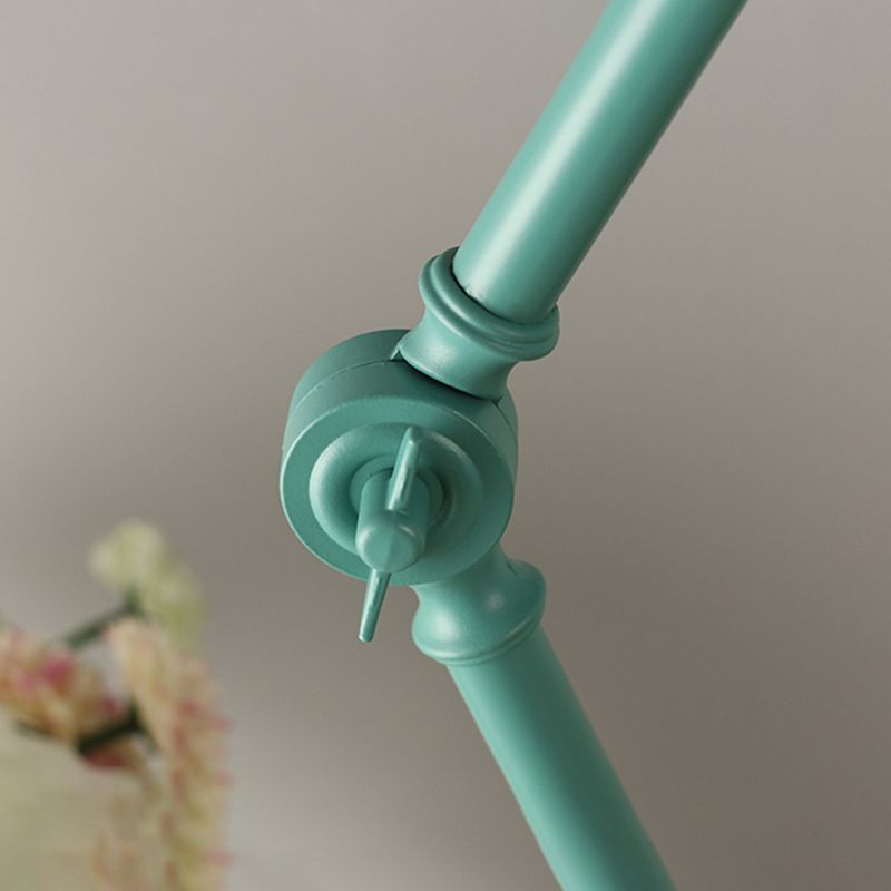 Lampada da scrivania per sala studio con braccio oscillante Lampada da lettura in stile Macaron a 1 testa in metallo con portapenne