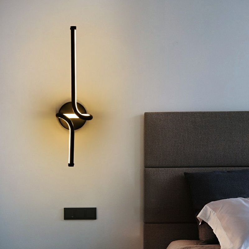 Linear Bedside Sconce Lighting Metallic Minimalist Style LED Wall Mount Light Fixture