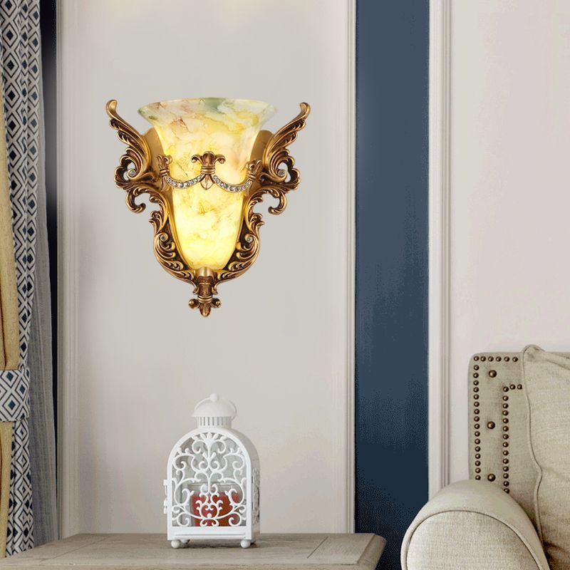 Retro Angel Wing Wall Mounted Lamp Single Resin Gold Finish Sconce Light Fixture