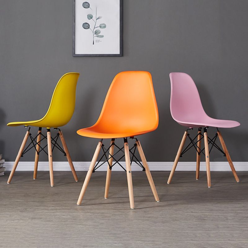 Silla lateral de comedor de cocina escandinava de madera sillón sólido