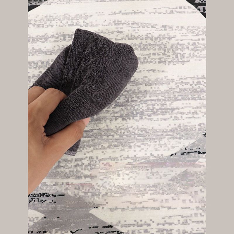 Modern Indoor Carpet Contrast Panel Polyester Rug Stain Resistant Carpet for Bedside