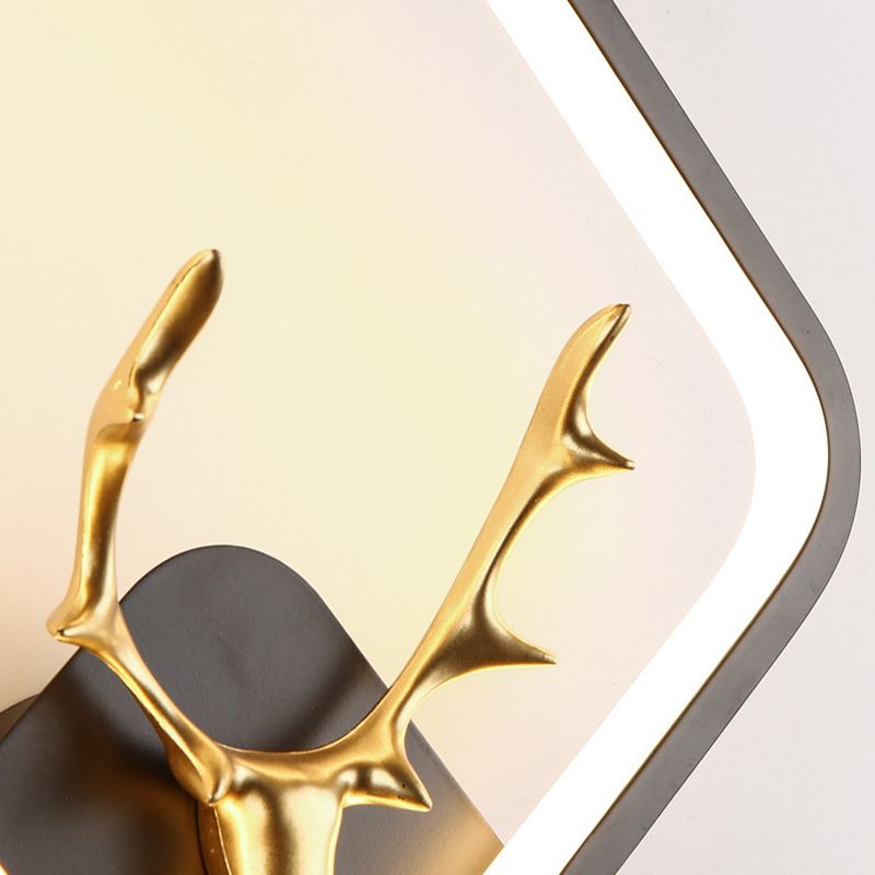 Modern Metal Wall Sconce Minimalist Linear LED Wall Light Fixture