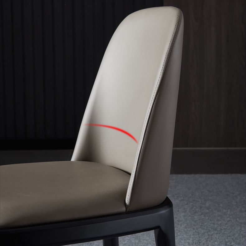 Eigentijdse stijl zijstoelen armloze Parsons stoelen met houten benen