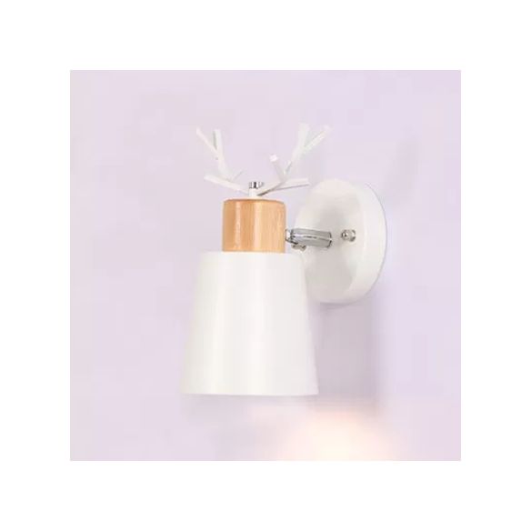 Noordse stijlvolle emmer lampje Roteerbaar metaal 1 licht wandlicht met gewei voor studieruimte