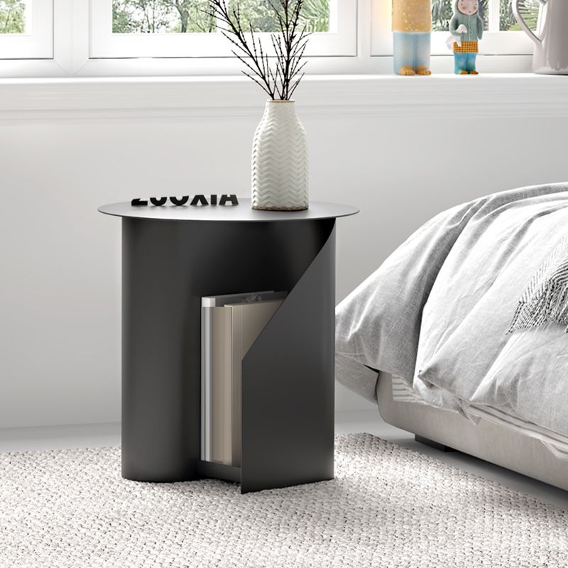 Contemporary Corner Table Round Side Table with Metal Shelves
