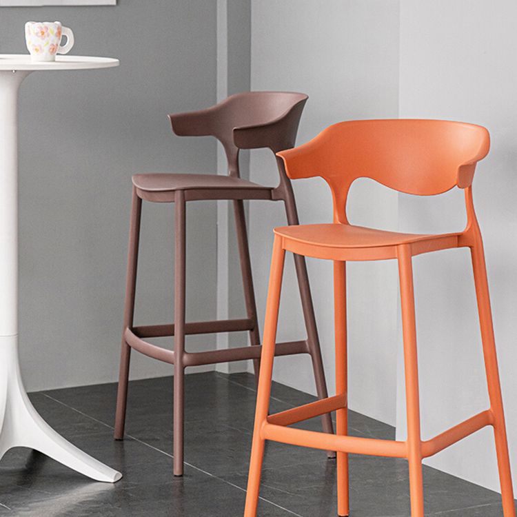 Nordic Stackable Bar-stool Plastic Counter Bar Stool with Plastic Legs for Home