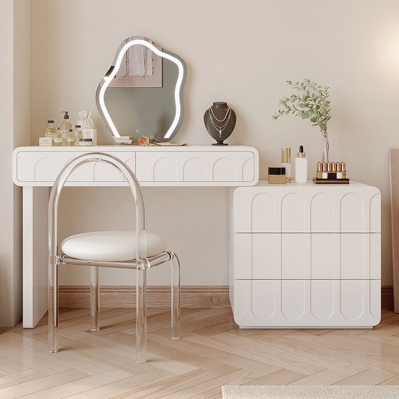 Lighted Mirror Makeup Vanity Desk in Wood Vanity Dressing Table Set for Bedroom