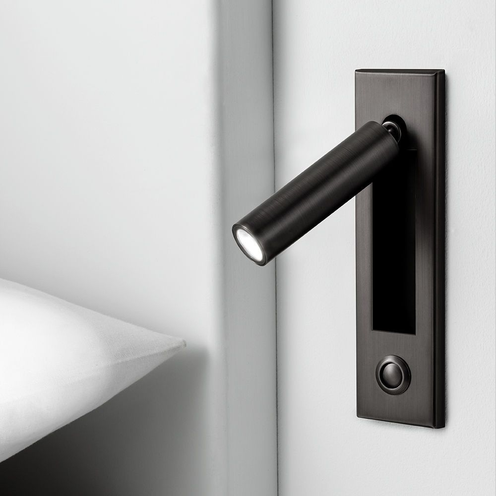 1 Light Unique Wall Sconce Modern Style Metal Wall Lighting for Reading