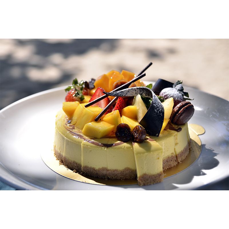 Horizontal Photography Nice Cake Mural Wallpaper Wall Covering for Dessert Shop