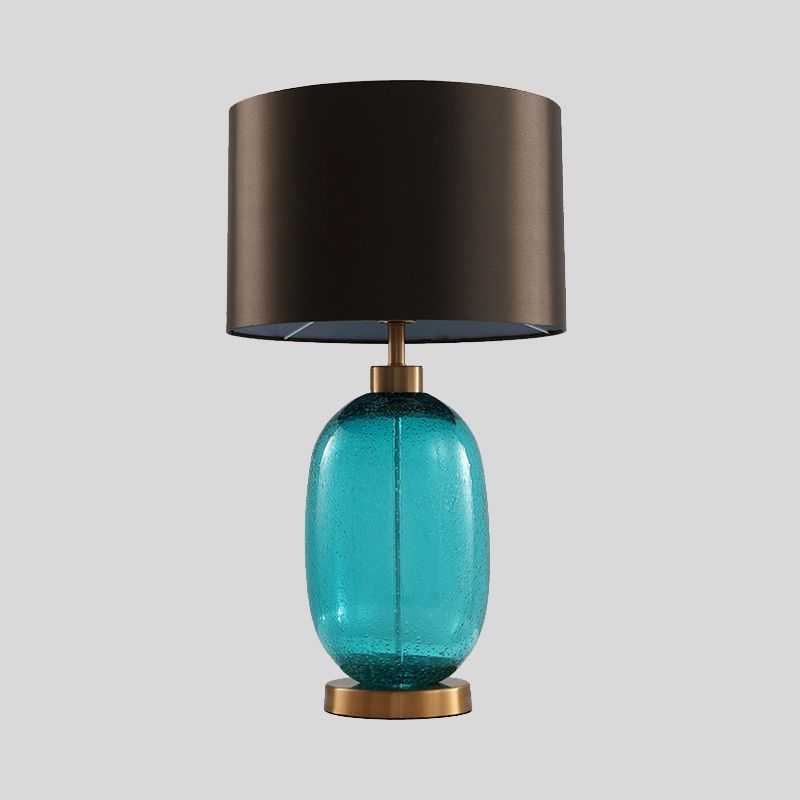 Lampada da lettura a 1 testa in tessuto modernista con lampada da lavoro a tamburo affusolato in marrone con base ovale in cristallo smaltato blu
