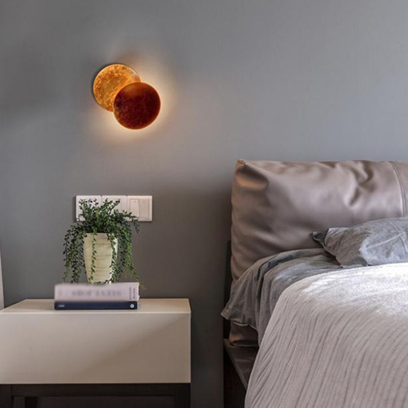 Postmodern Style Metal Wall Light Simple Geometry Circle Rotatable Wall Lamp for Bedroom