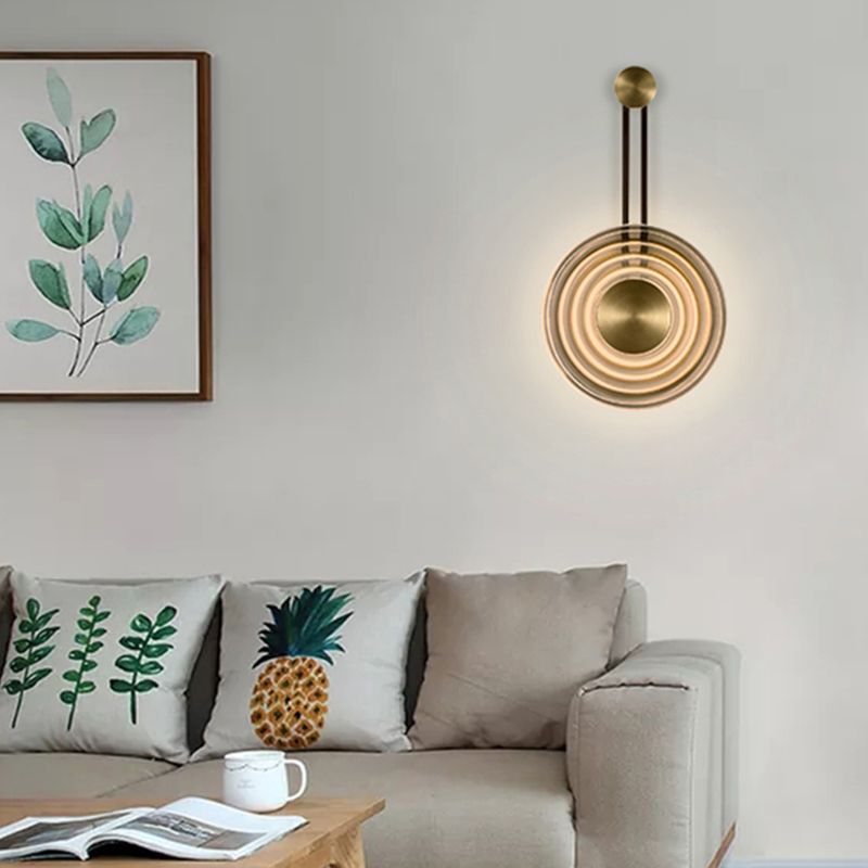 Round Shade Metal Wall Sconce Modern Style Single Light Wall Lighting Fixtures in Amber