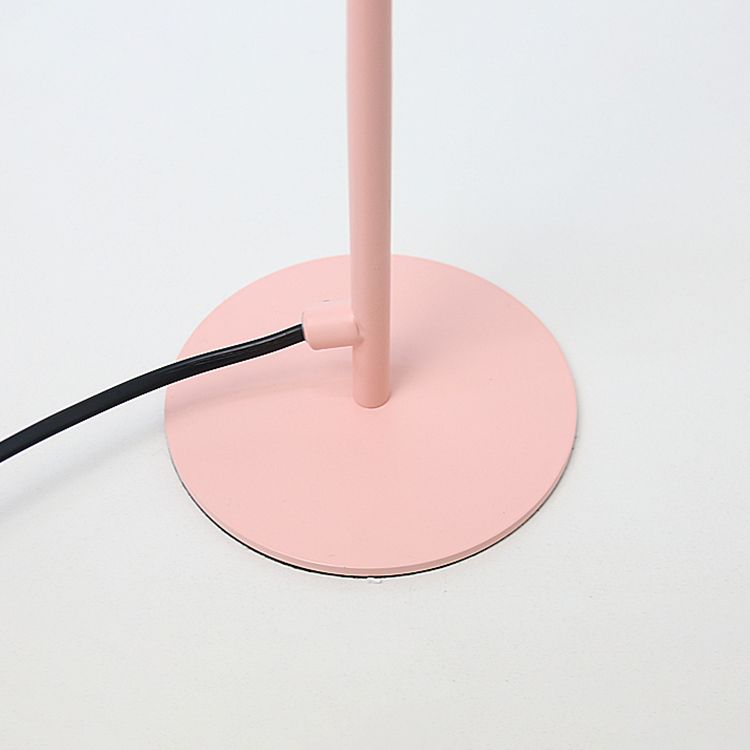 Macaron Einfacher Regenschirmschreibtisch Licht 1 Kopfmetall -LED -Schreibtischlampe für Kinderschlafzimmer