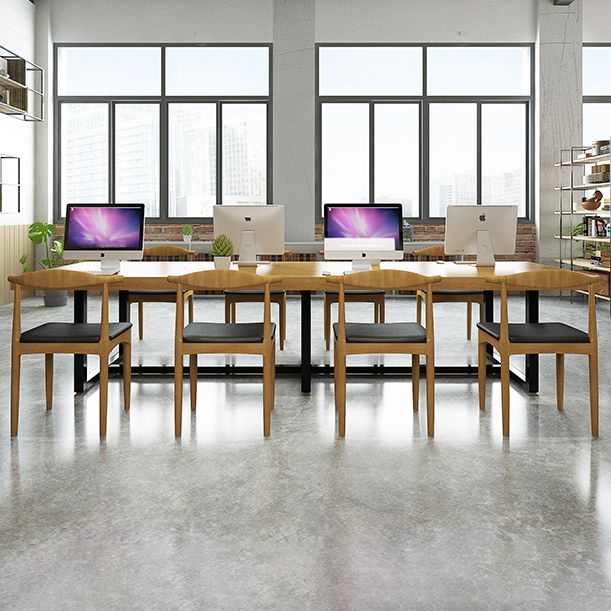 Mesa de comedor rectangular industrial de metal, mesa superior de madera maciza de pino con base de caballete