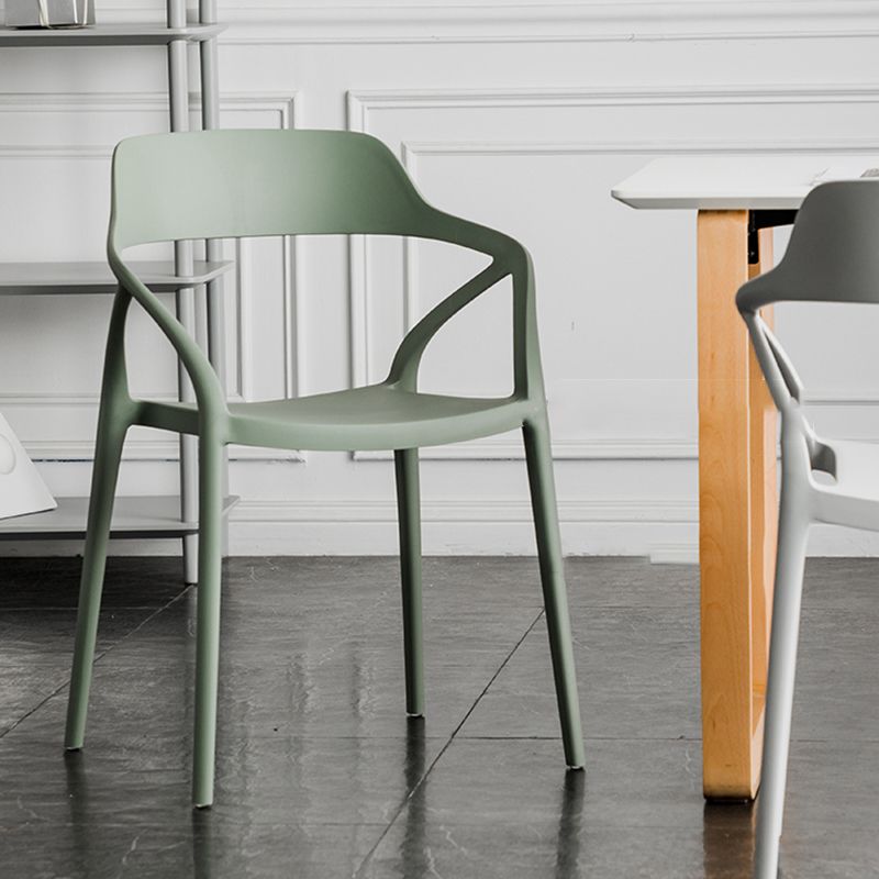 Contemporary Style Plastic Dining Chairs Dining Open Back Arm Side Chair for Kitchen