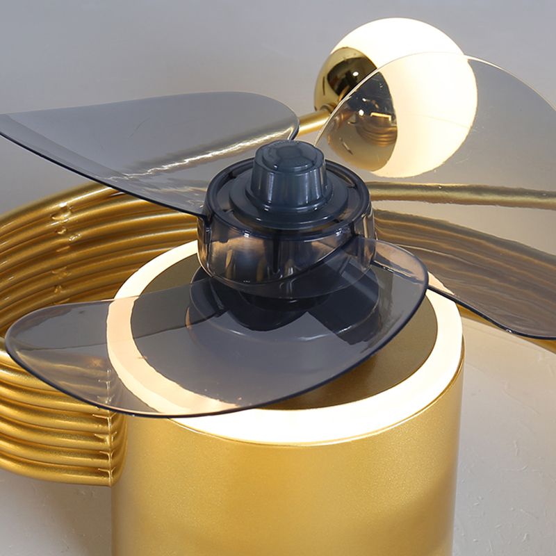 Nordic Style Iron Ceiling Fan Lamp Ball Shape LED Ceiling Fan Light for Bedroom