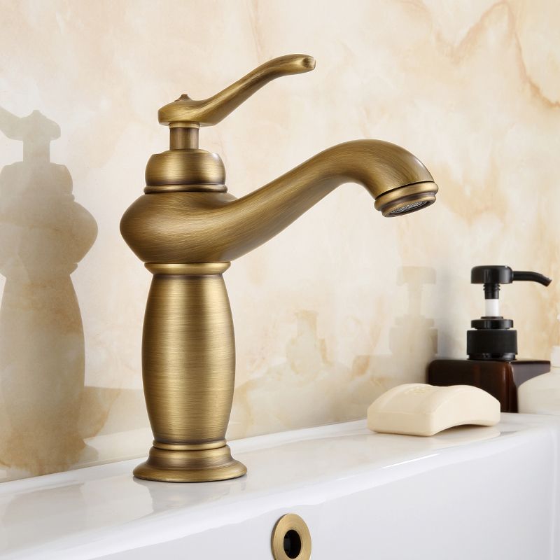 Brass Bathroom Vessel Faucet Single Lever Handle Circular Sink Faucet with Water Hose