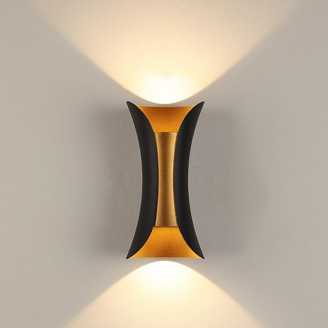 Geometric Shade Wall Lighting Modern Style Metal 2 Lights Sconce Lamp in Black