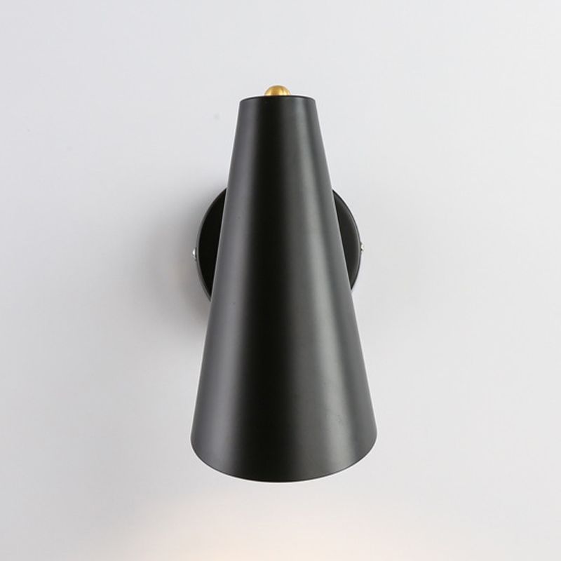 Cone Simplicity Metal 1 Light Wall Light Fixture in Black/White
