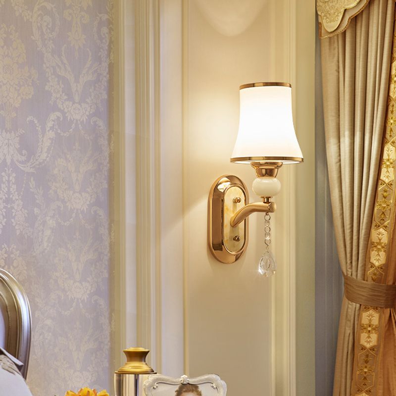 Simplicidad Floral Murning Light Opal Glass Luz de luz de pared en oro para sala de estar