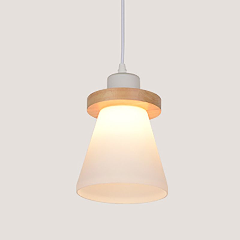 Bois massif conical suspension du plafond de plafond en verre blanc minimaliste pour salle à manger