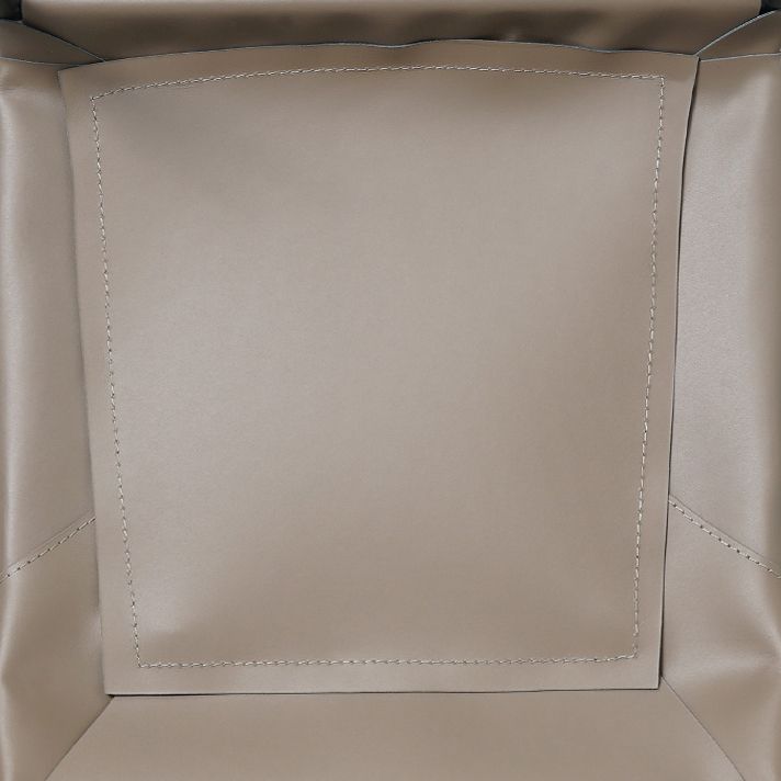 Silla de cuero para el hogar estilo diseñador, acabado mate, silla lateral de comedor Parsons