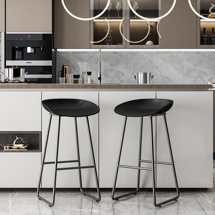 Modern Milk Tea Shop Footrest Barstool Matte Finish Plastic Stool