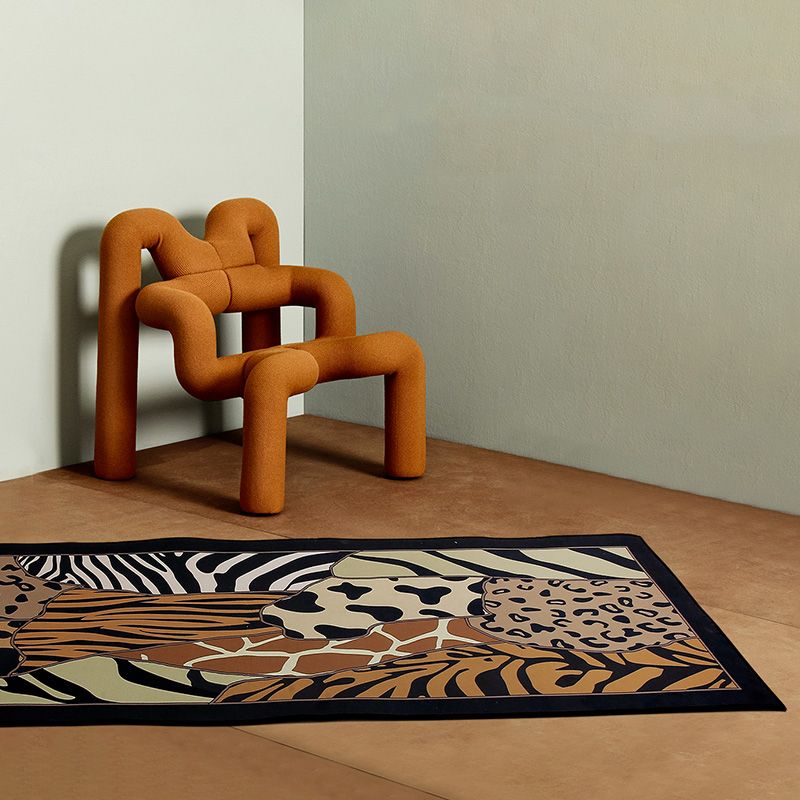 Creative Leopard Printed Carpet Polyester Indoor Rug Stain Resistant Area Carpet for Home Decoration
