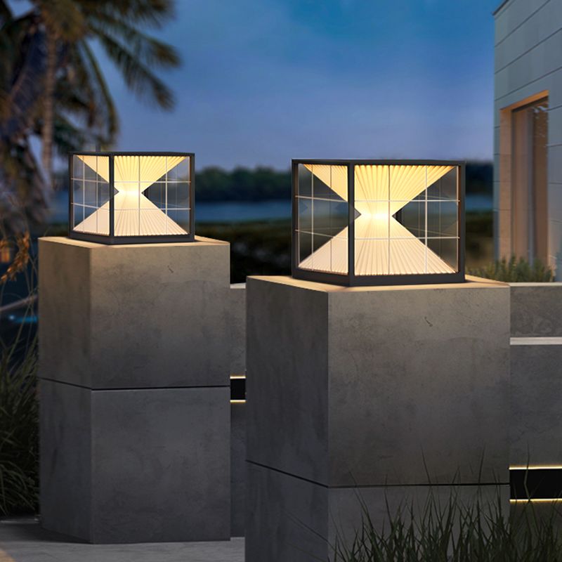 Metal Square Shape Outdoor Light Modern Style 1 Light Solar Pillar Light in Black