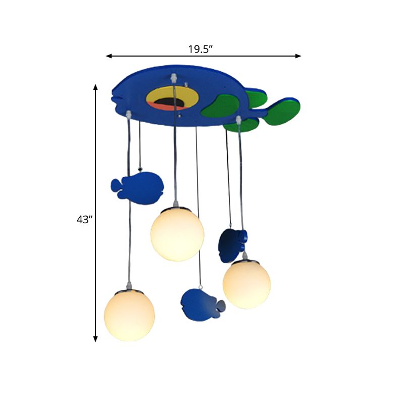 Fish Wooden Multi Light Posting Kids 3 Bulbos Lámpara colgante azul con sombra de vidrio blanco