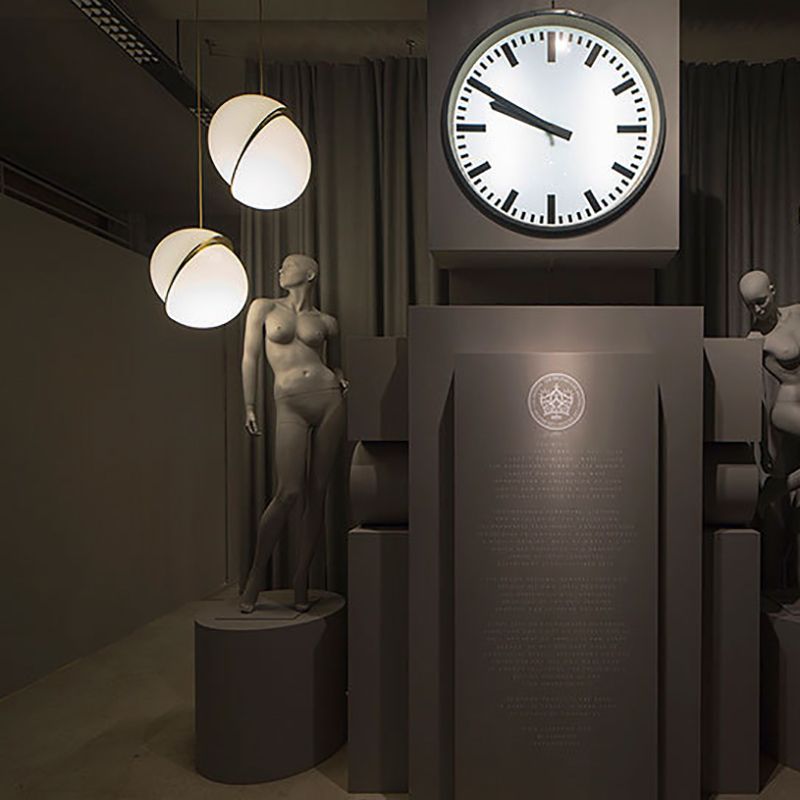 Orbe de style moderne suspension en verre blanc en verre 1 lumière de tête en finition en or pour chambre à coucher