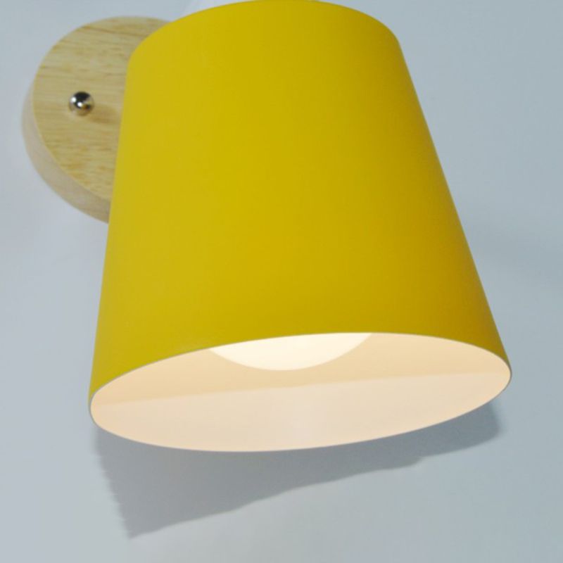 1-Light Flare Wall Light Sconce Modern Style Metal Wall Mounted Lights