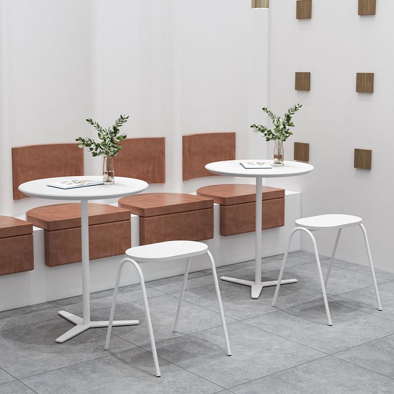 Metal Modern Round Dining Table Pine Wood Top Table for Kitchen