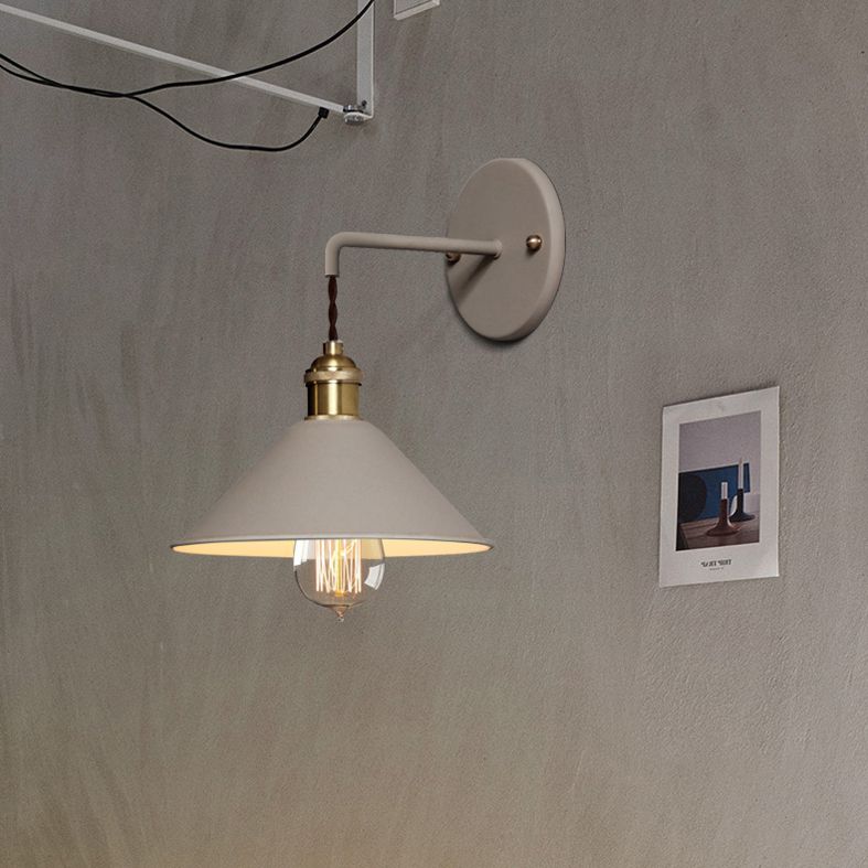 1 Light Metal Wall Mounted Light Fixture Modern Tapered Wall Sconce Lighting for Dining Room