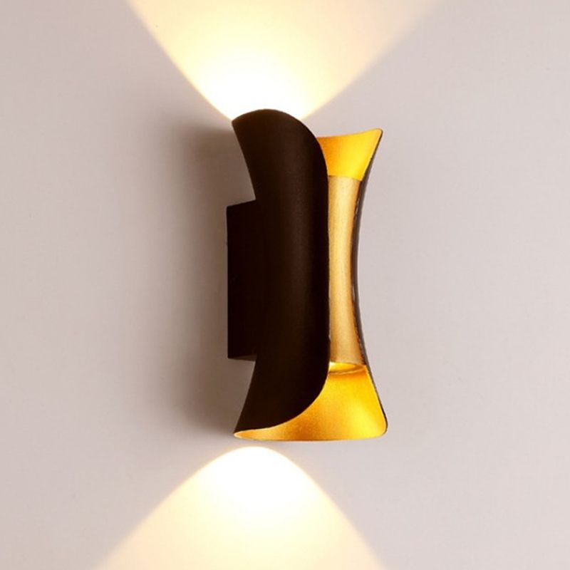 Geometrische Form Metall Wandleuchte moderne Stil 2 Lichter Wandhalterung Licht in Schwarz