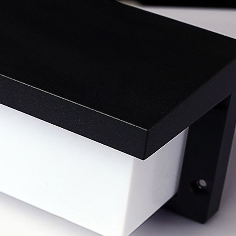 Modern Simple Style Retanglar Shade Wall Sconce Metal  1 Light Sconces in Black Finish