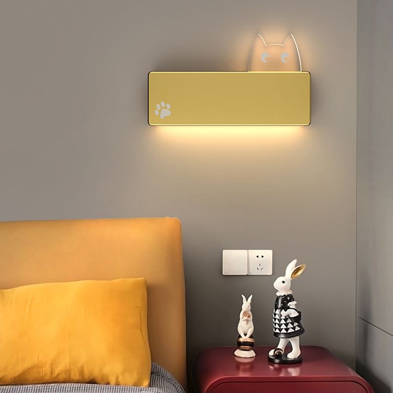 Modern Metal Wall Sconce Minimalist Wall Light Fixture with Acrylic Shade